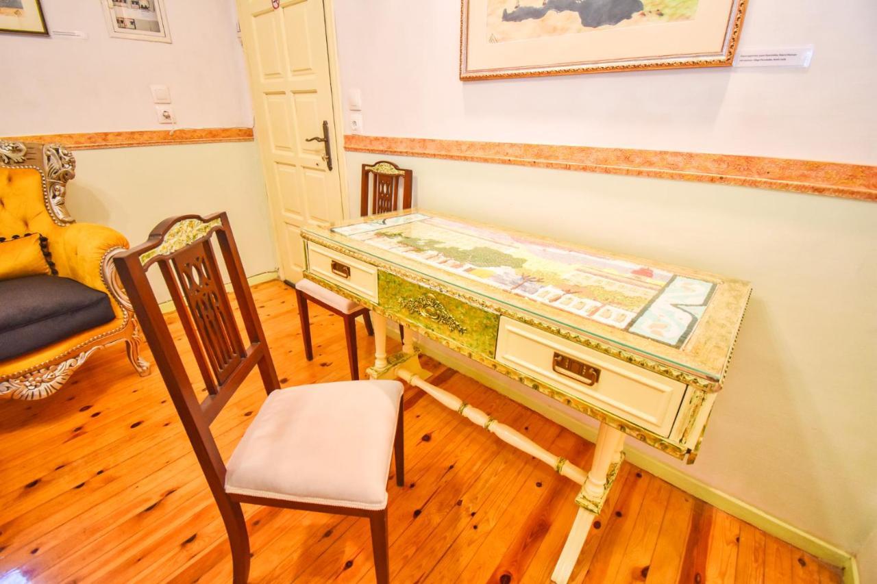 Apartment Venetian Well Gallery In Corfu Old Town
