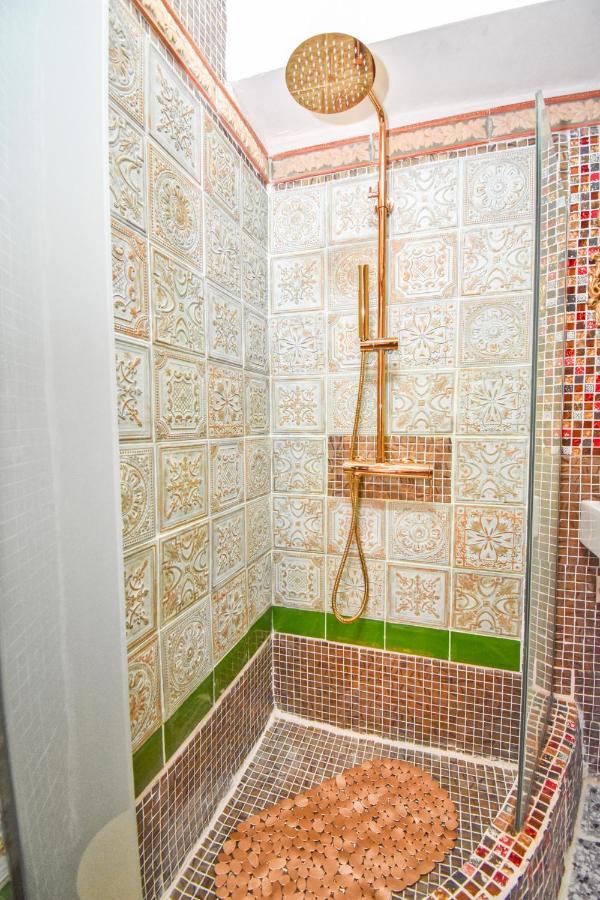 Apartment Venetian Well Gallery In Corfu Old Town *
